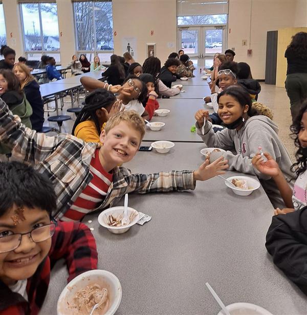 Farmville Middle School / Homepage